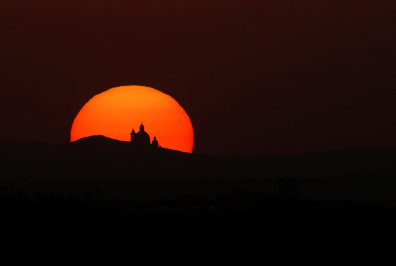 Darrin Zammit Lupi / Reuters